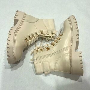 Dolls kill MORNING faux fur RENEGADES COMBAT BOOTS size 11 cream beige NWOB